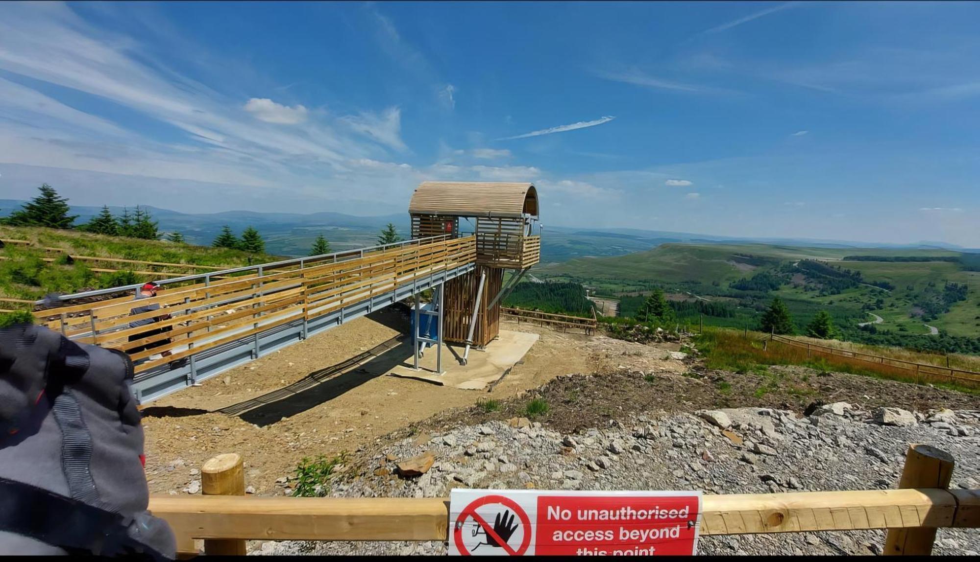 The View Spacious Apartment In Afan Forest Bike Park By Staystaycations Port Talbot Exterior photo